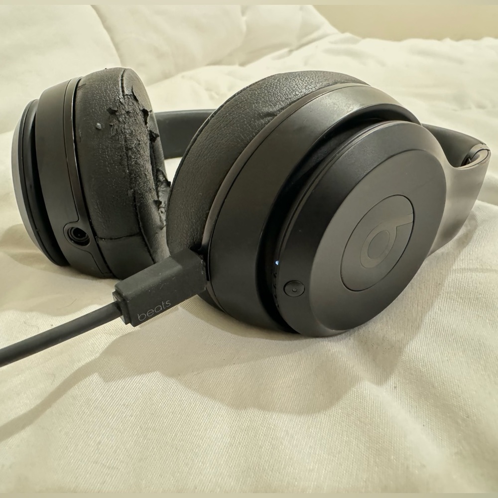 Beats Solo 3 Wireless Headset